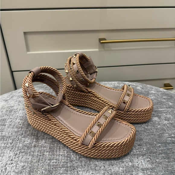 Valentino Garavani Shoes - Valentino Rockstud Espadrille